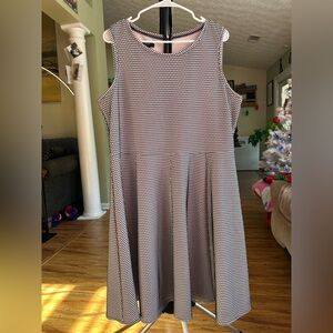 Alfani Black and White Patterned Midi Dress